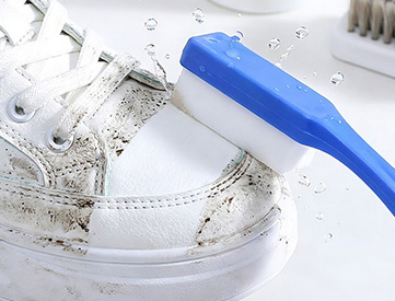 Travel-Shoe-Brush-20